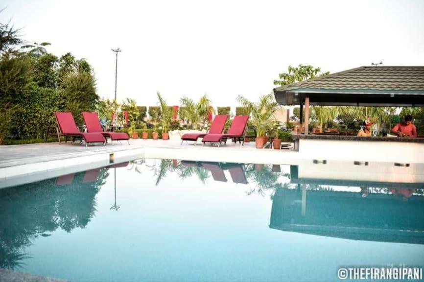 The Firangipani Country Resort Rajpura Ngoại thất bức ảnh